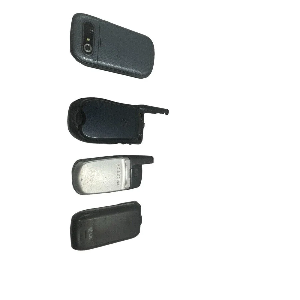 Lot 5 Vintage Cell Phone Flip Phones from Various Brands FOR PARTS, AS IS.